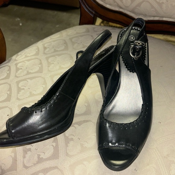 Nicole Black Heels size 9W - Picture 2 of 6